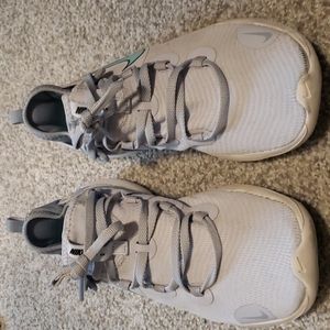 Women's Nike flex shoes size 7